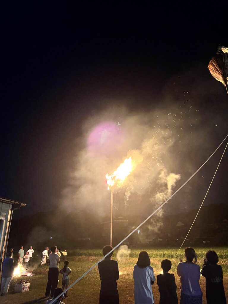 落合の柱松　夜